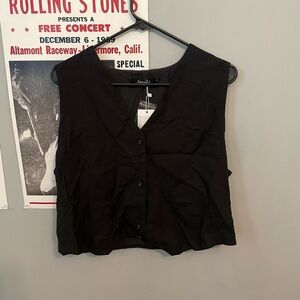 Black linen vest